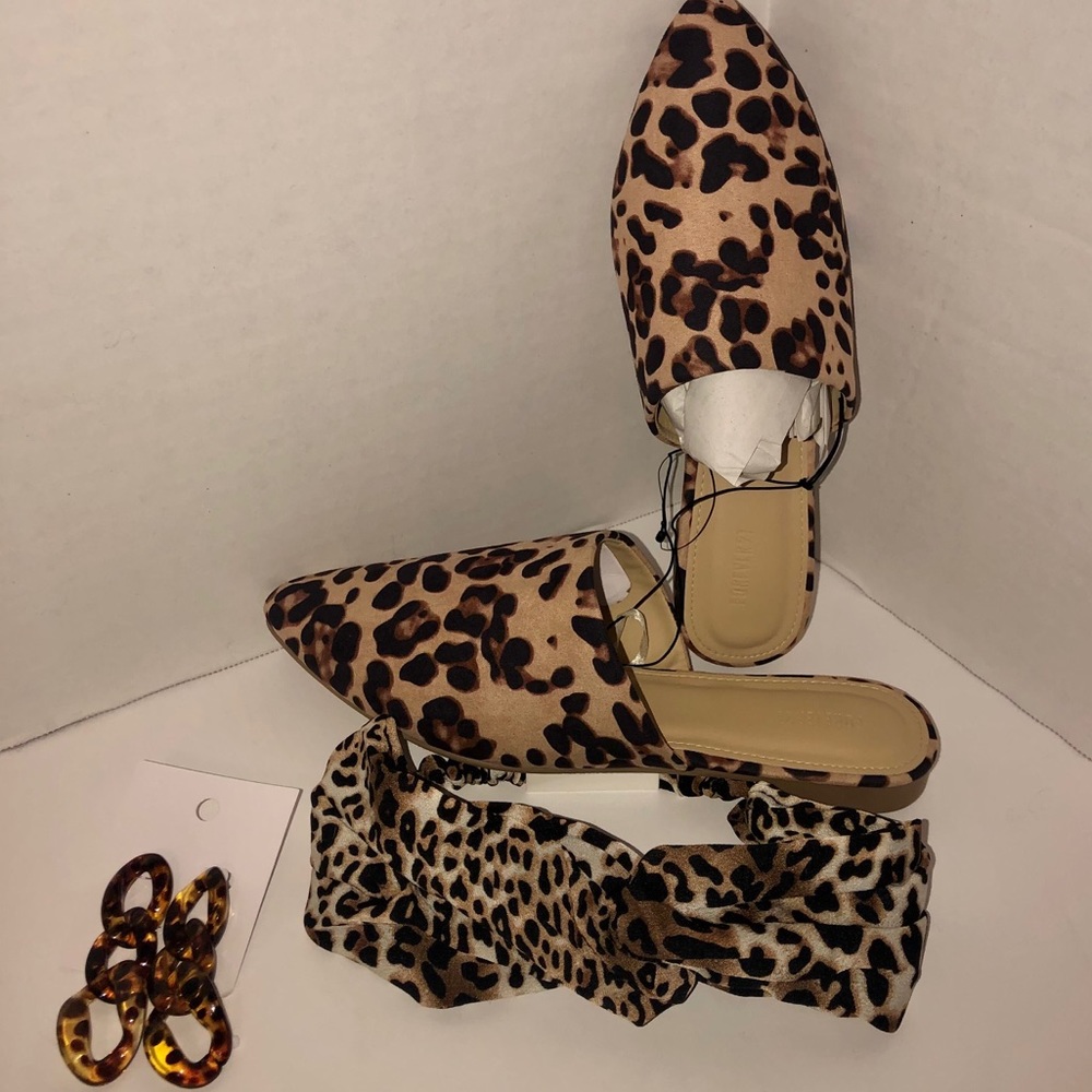 Leopard Flats set